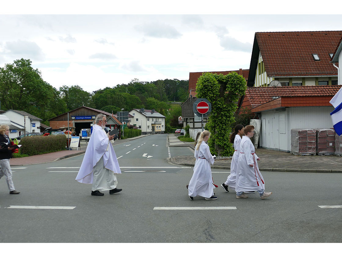 Bittprozession an Christi Himmelfahrt (Foto: Karl-Franz Thiede)